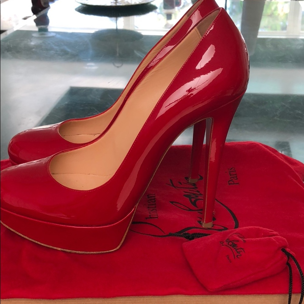 Christian Louboutin Bianca 140 Patent Calf 38.5